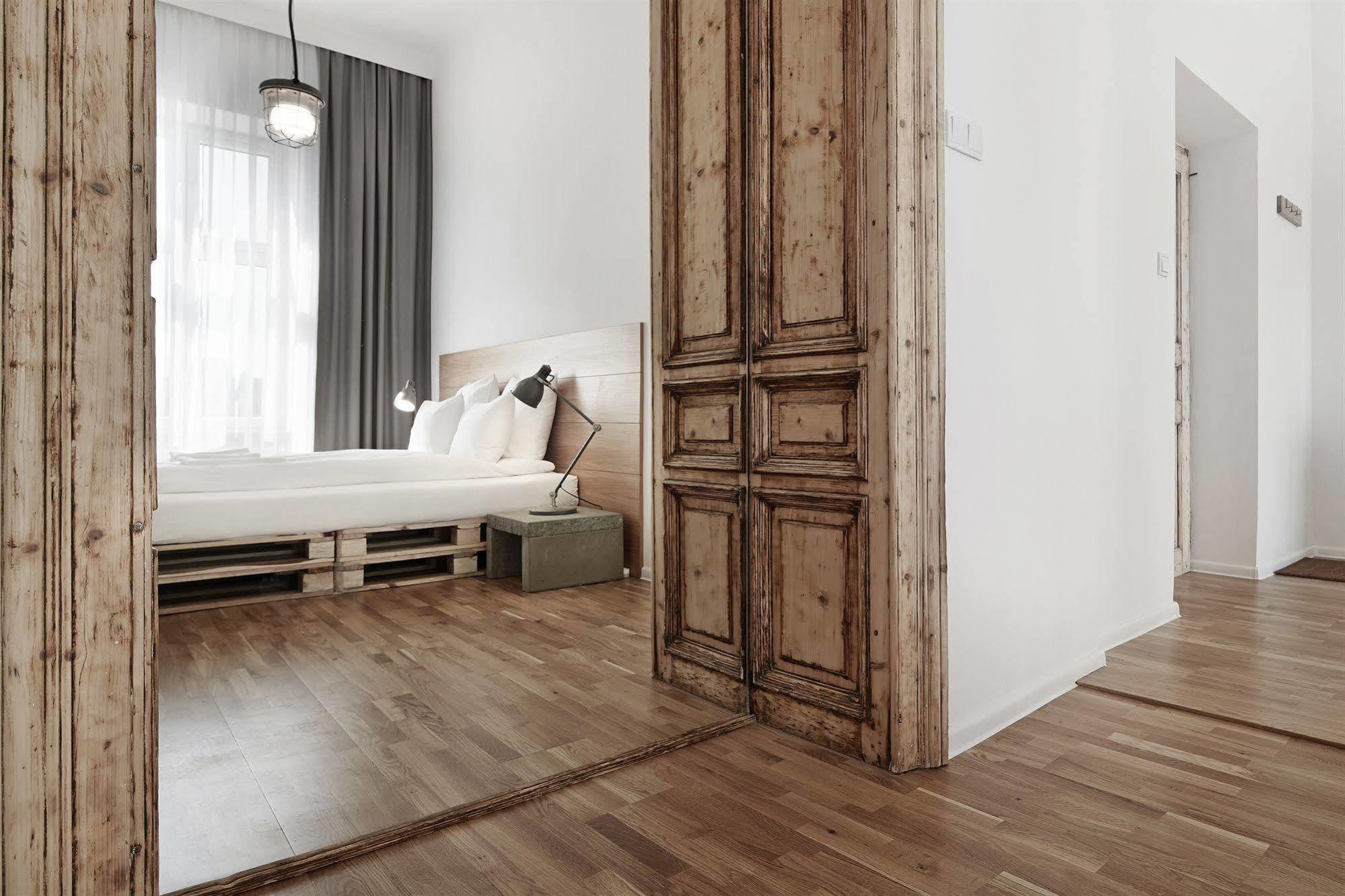 Laiko Apartments Cracovie Extérieur photo